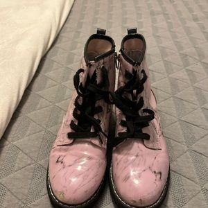 Steve Madden girl pink combat boots